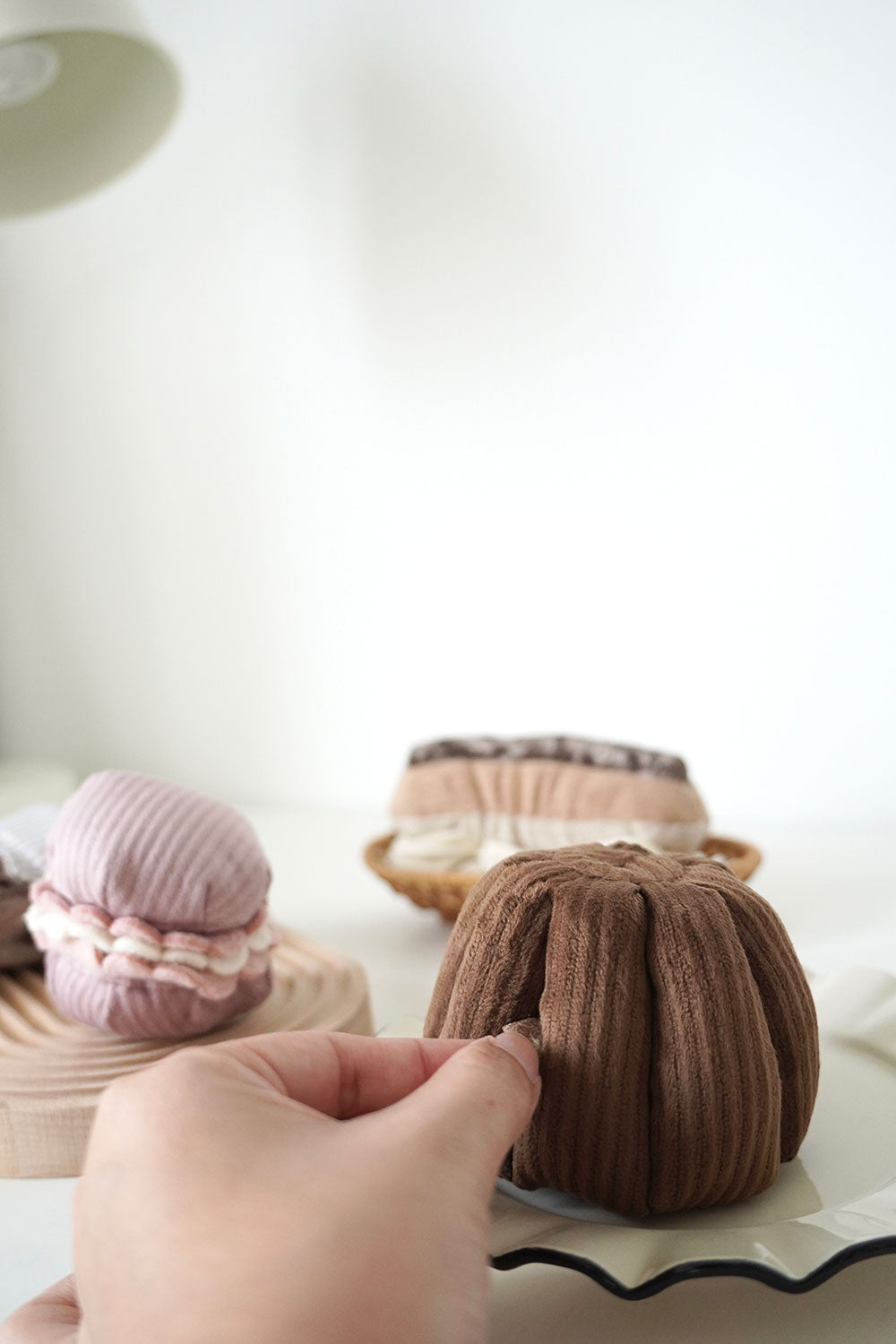 Lambwolf Collective CANELE squeaky + snuffle