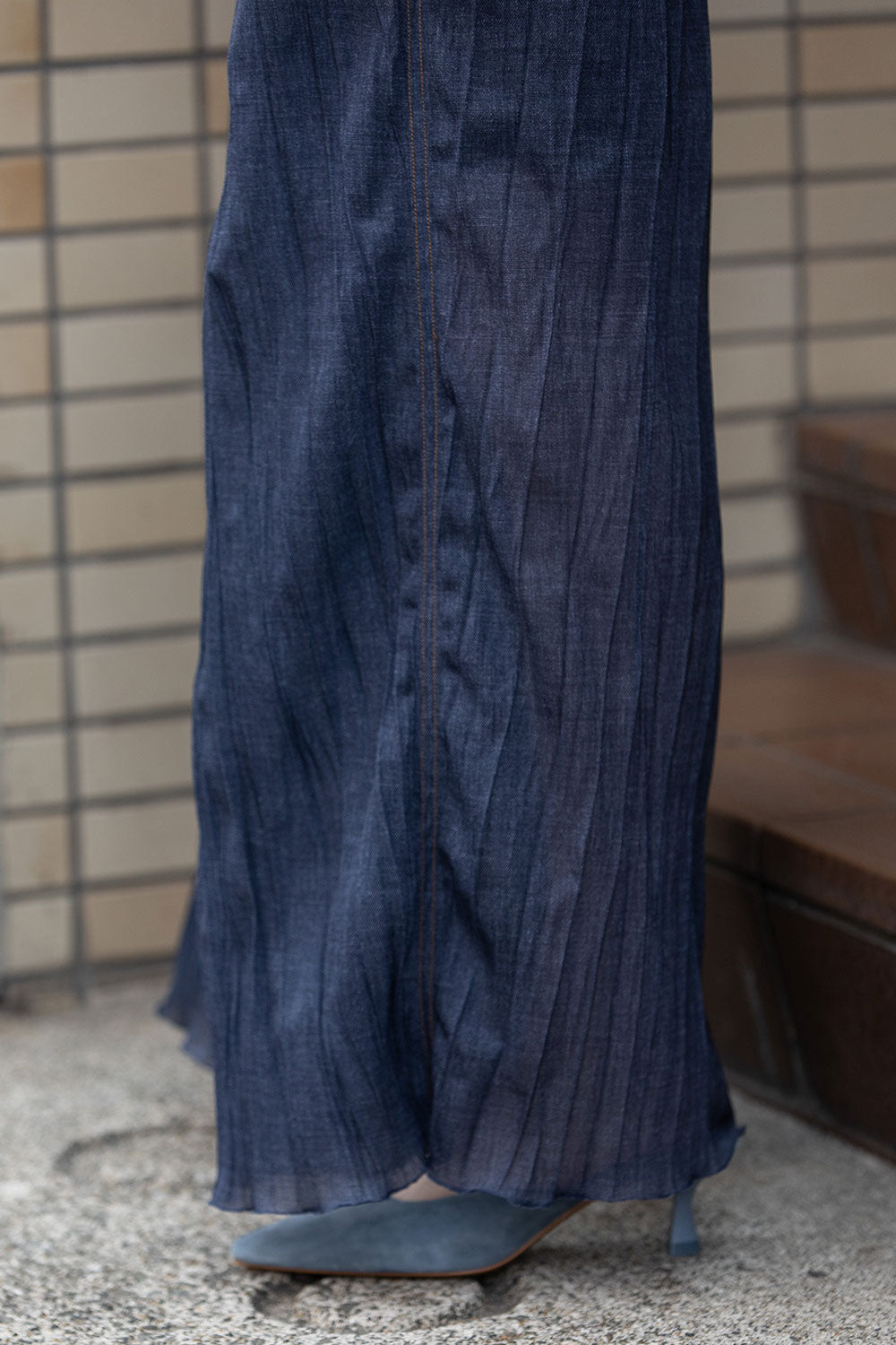 Munich ワッシャープリーツシアーデニムワイドパンツ【MN252P19】