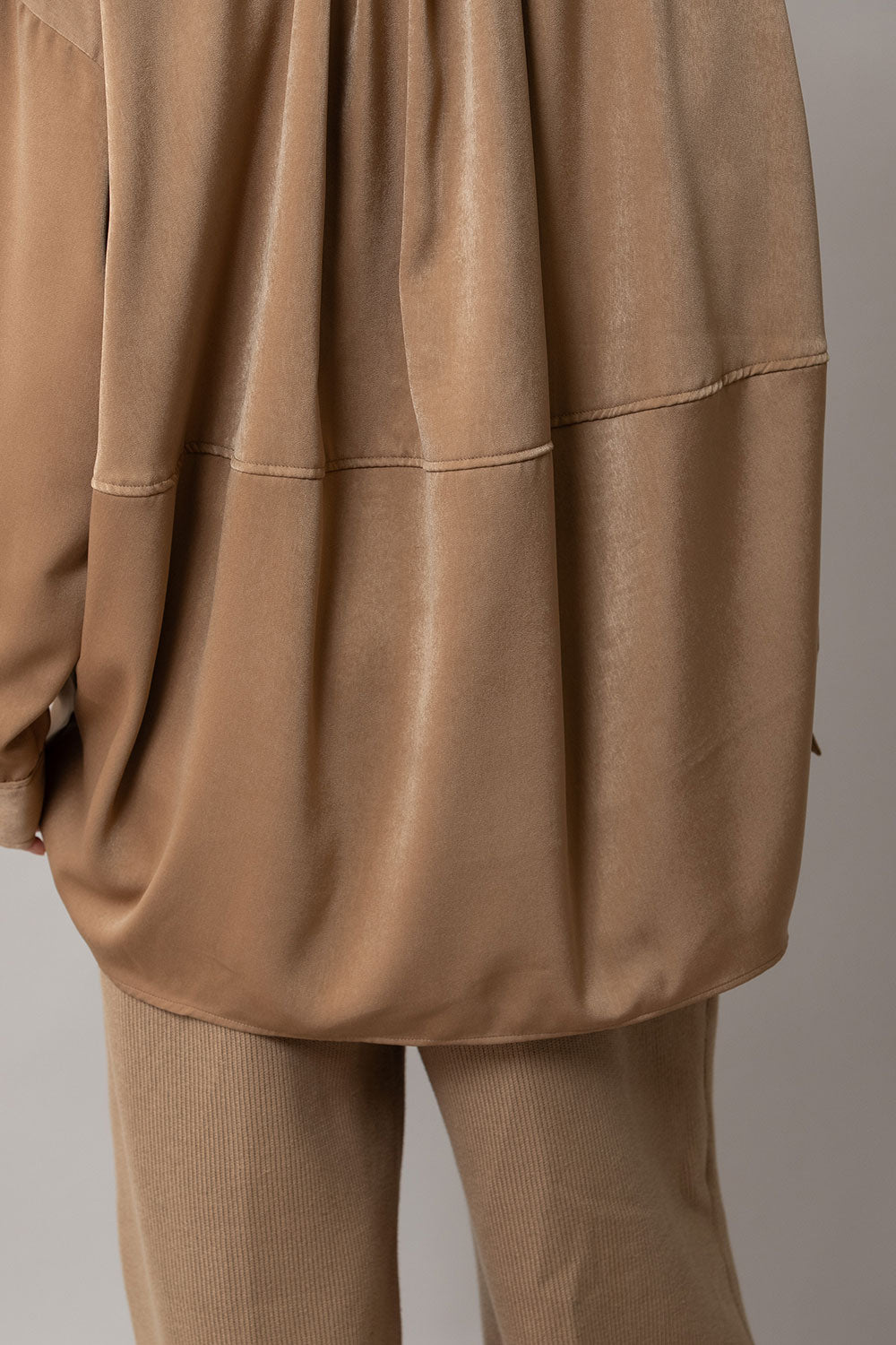 Munich ヴィンテージサテンプルオーバーシャツ【MN252T65】