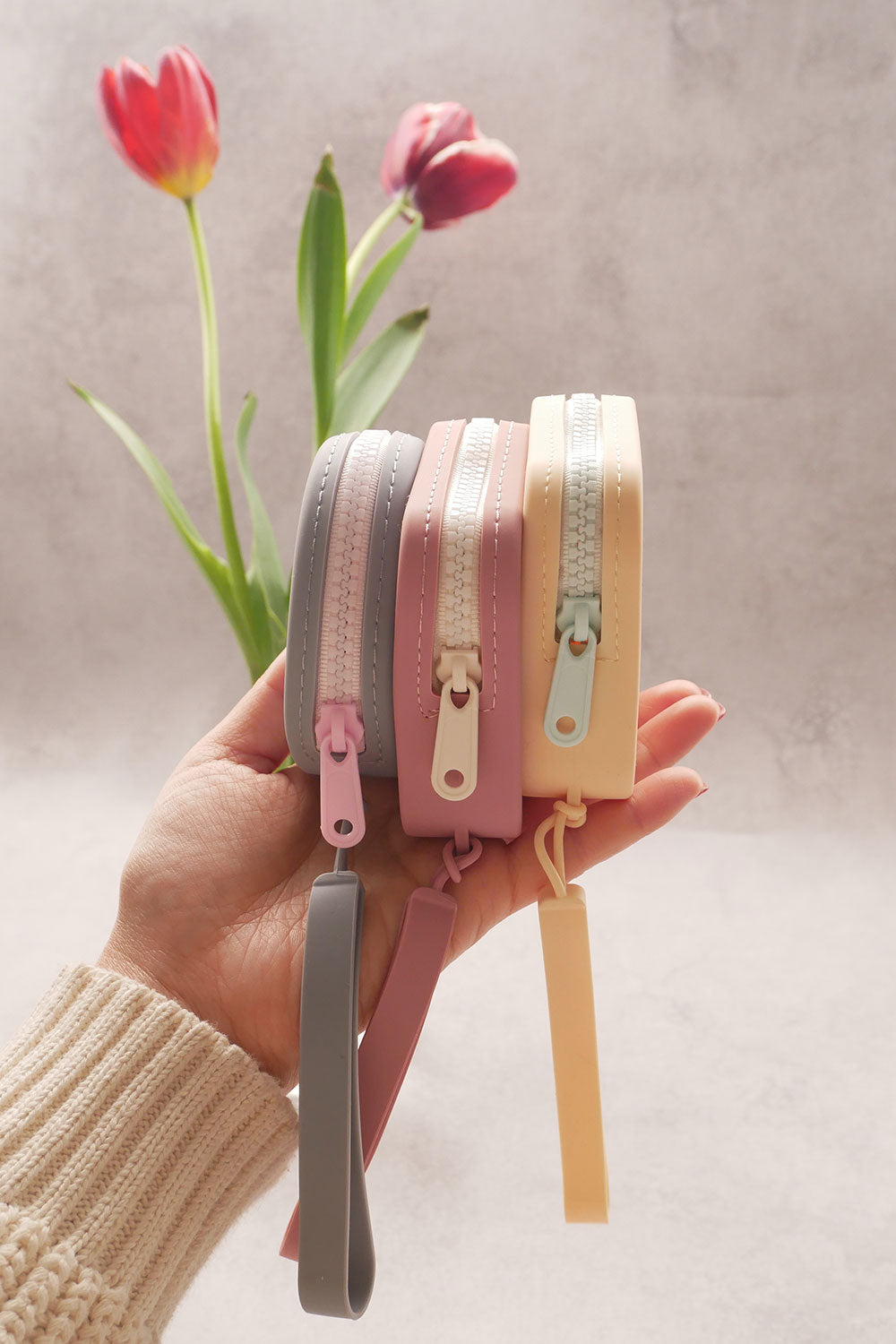 mellowbear × TheTENT Washable Treats holder - Light Yellow / Mint Blue