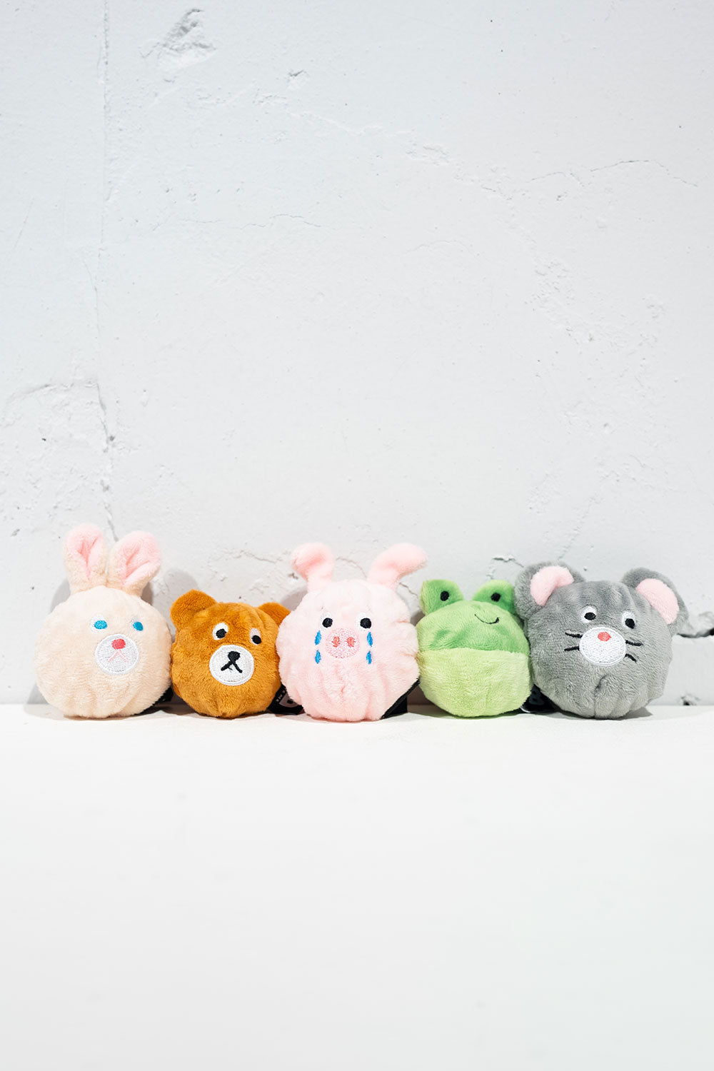 BITE ME 農場のお友だちボールおもちゃ-ブタ