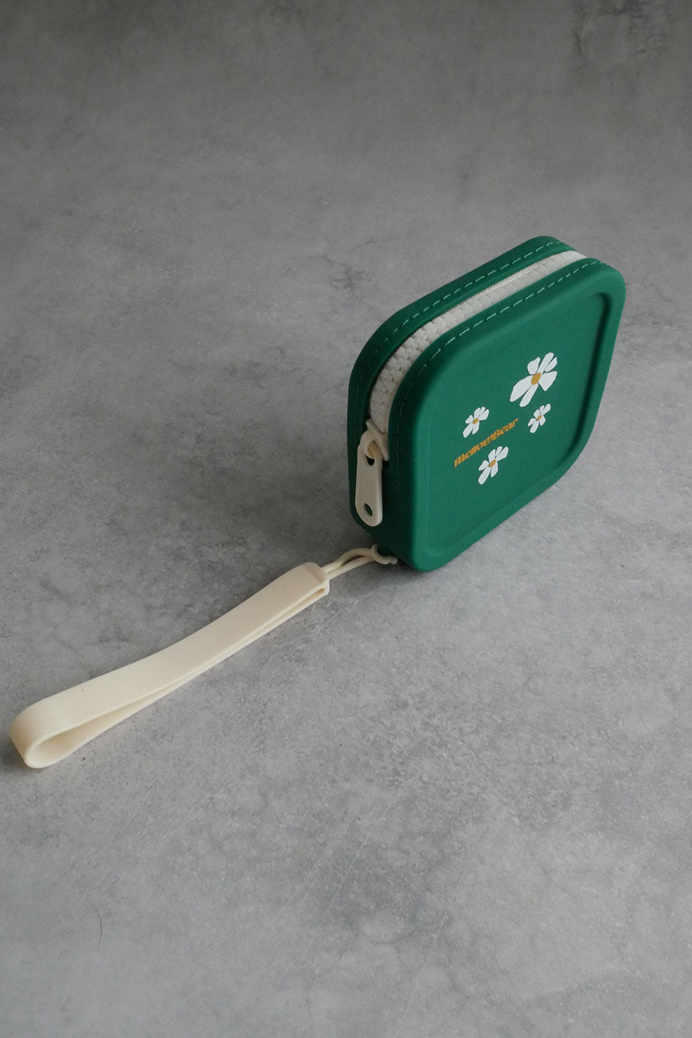 mellowbear Washable Treats holder - 《Special / Square 》Daisy Green
