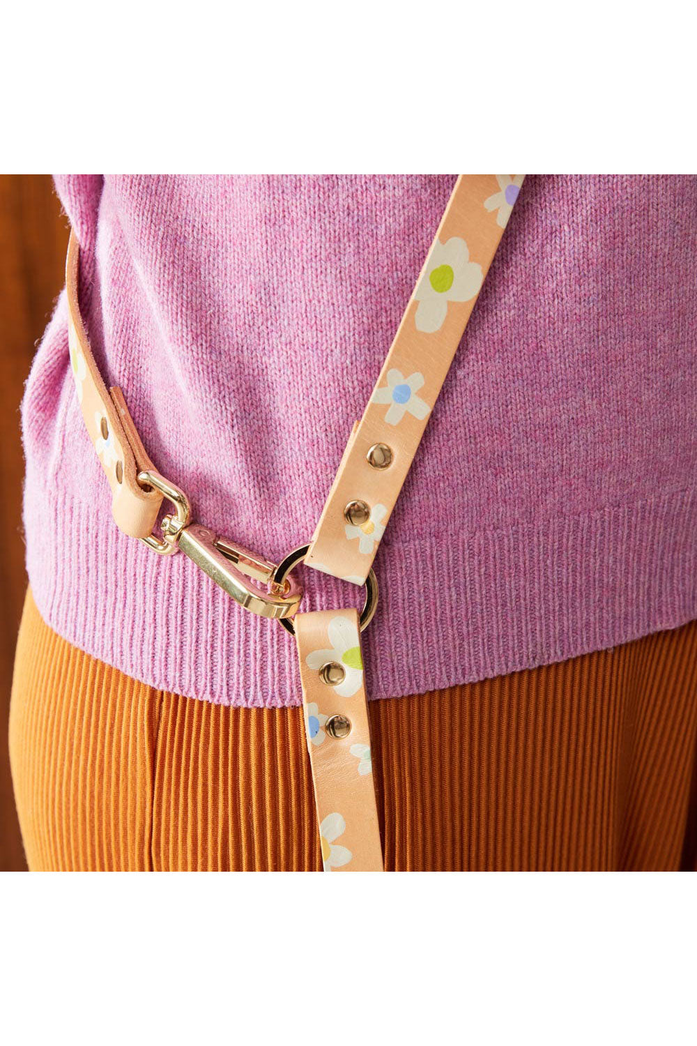 NICE DIGS POSIE LEATHER ADJUSTABLE LEASH