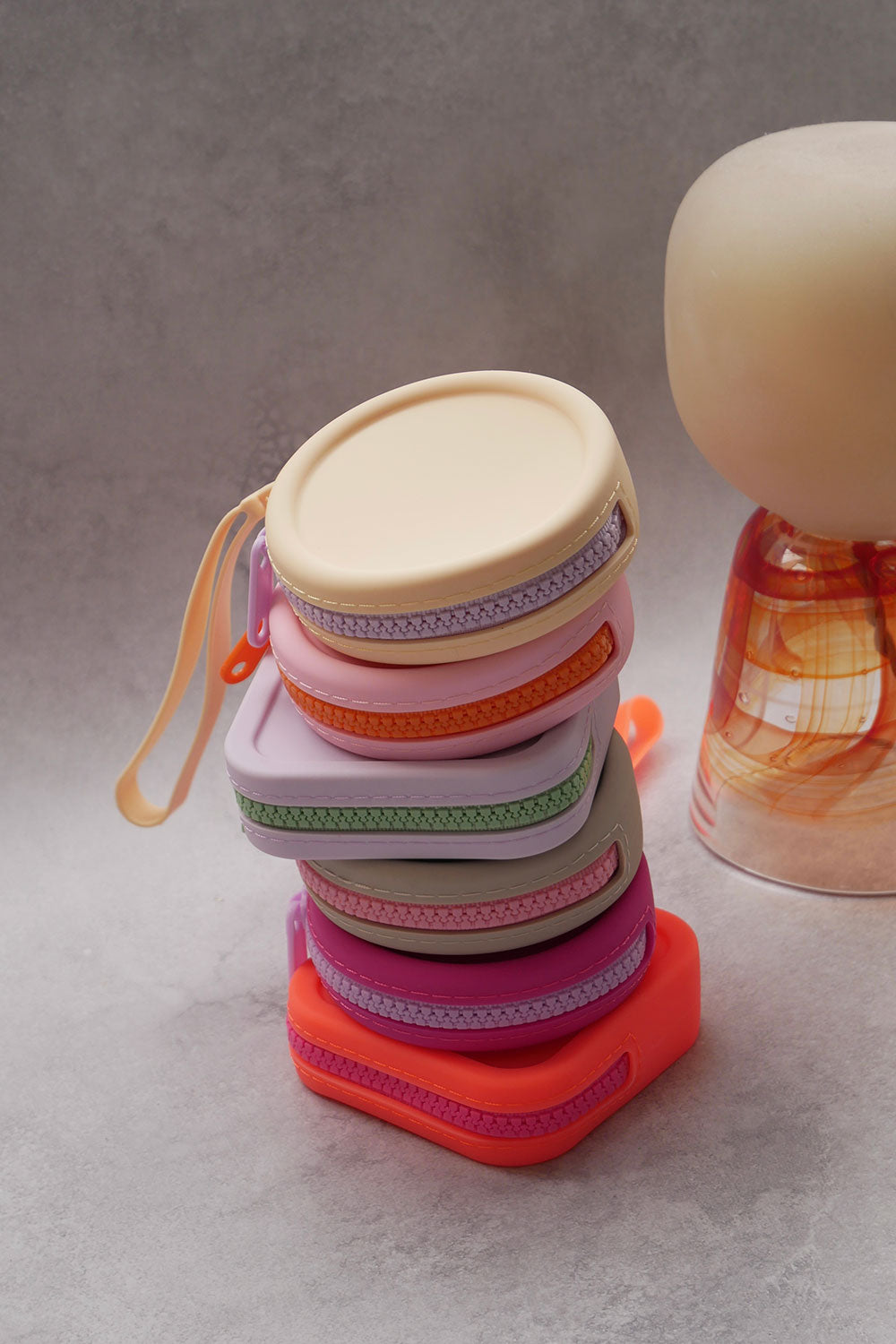 mellowbear Washable Treats holder - Light Yellow / Purple