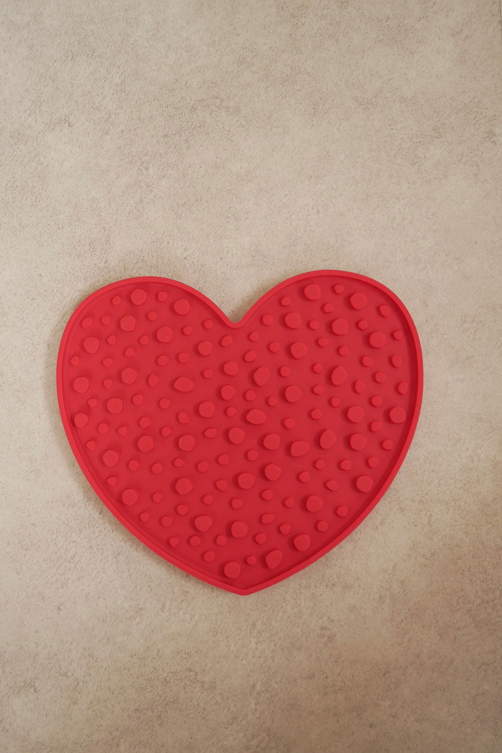 mellowbear LICK MAT_HEART ♡ / RED