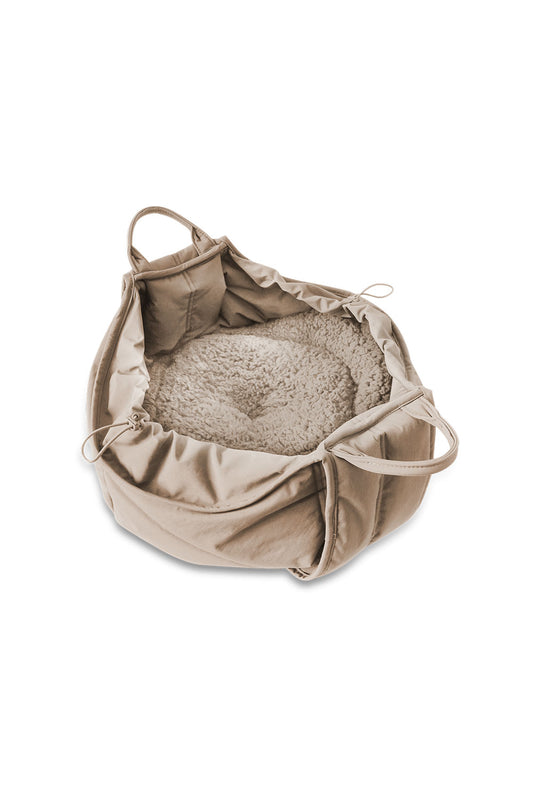 Lambwolf Collective OLLA PETITE PET CARRYCOT