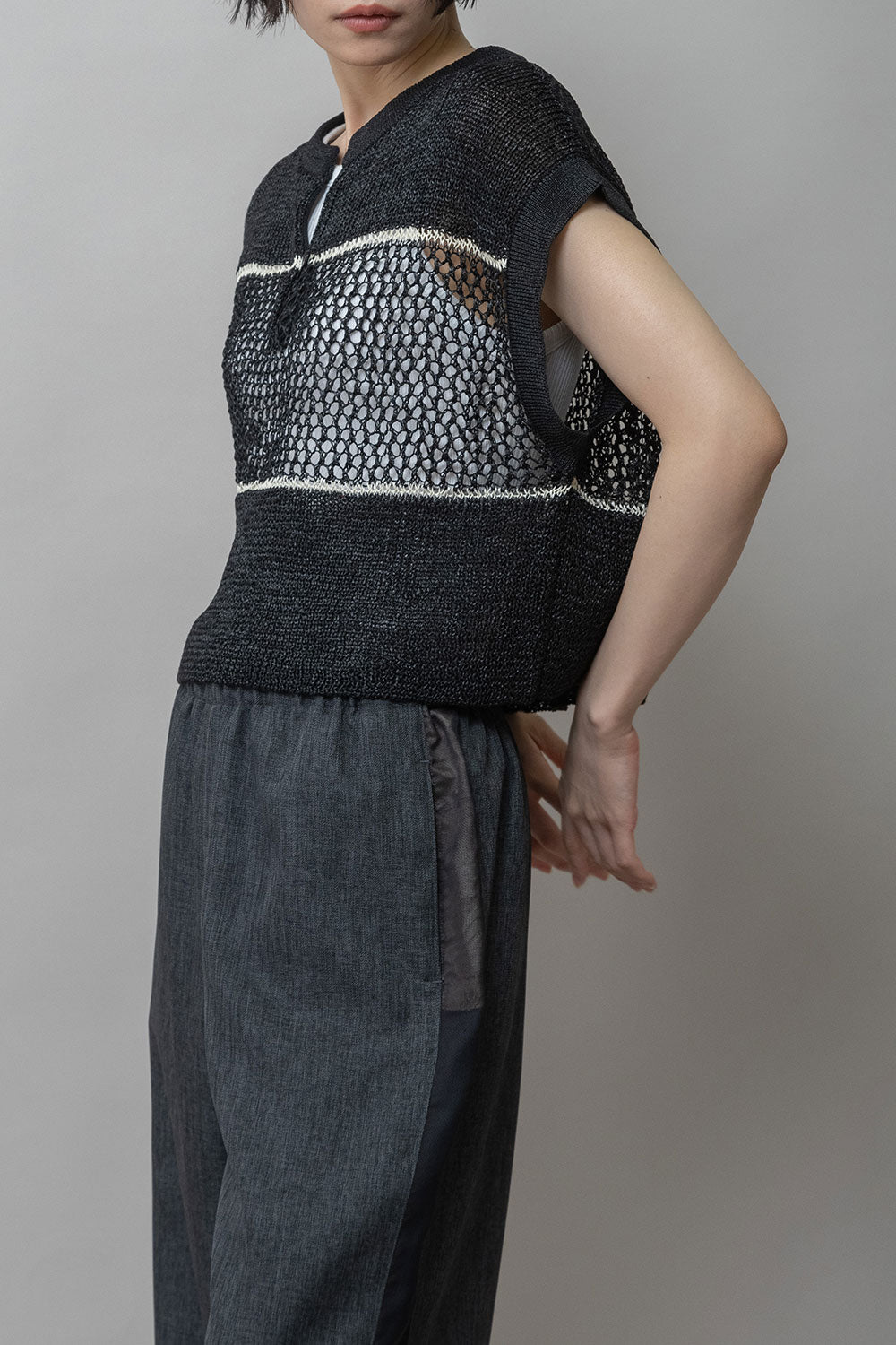 Munich リブ編み×スカシ編みニットジレ【MN261K07】