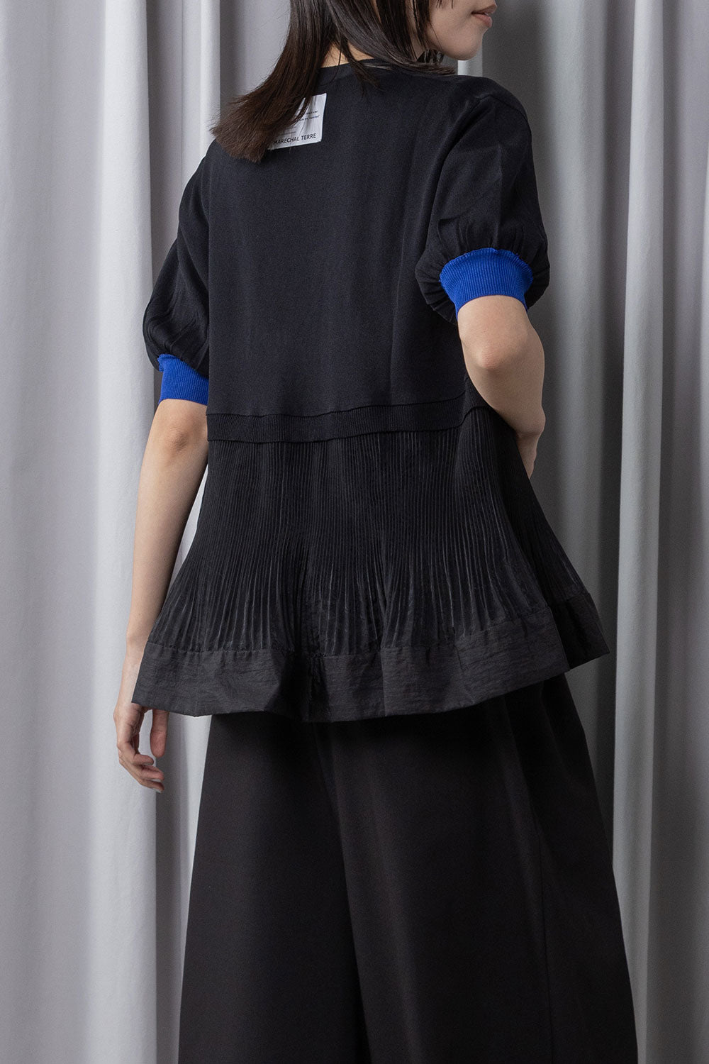 MARECHAL TERRE 裾プリーツニットカーディガン【ZMT262KN106】