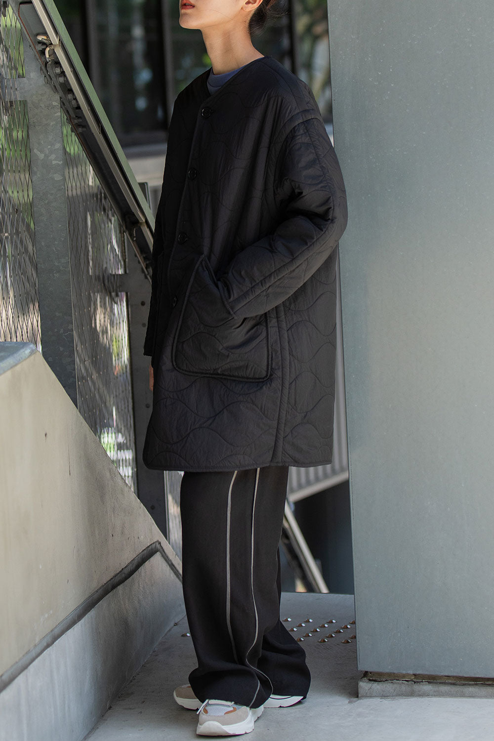 Munich キルティング×ボアリバーシブルノーカラーコート【MN252C51】