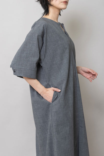 Munich ドライチェックキーネックワンピース【MN262N05】