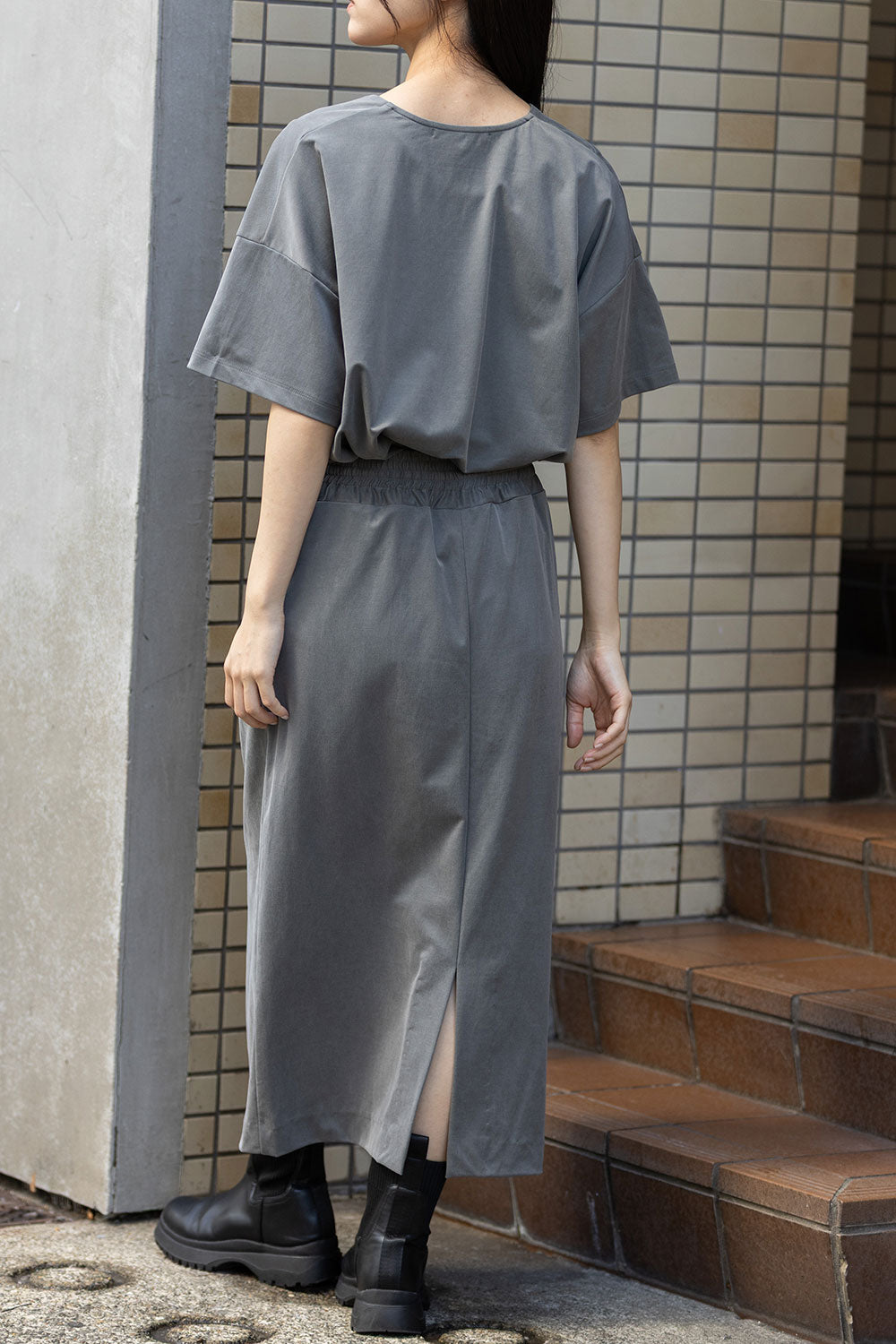 Munich サテンジャージータイトスカート【MN261S13】