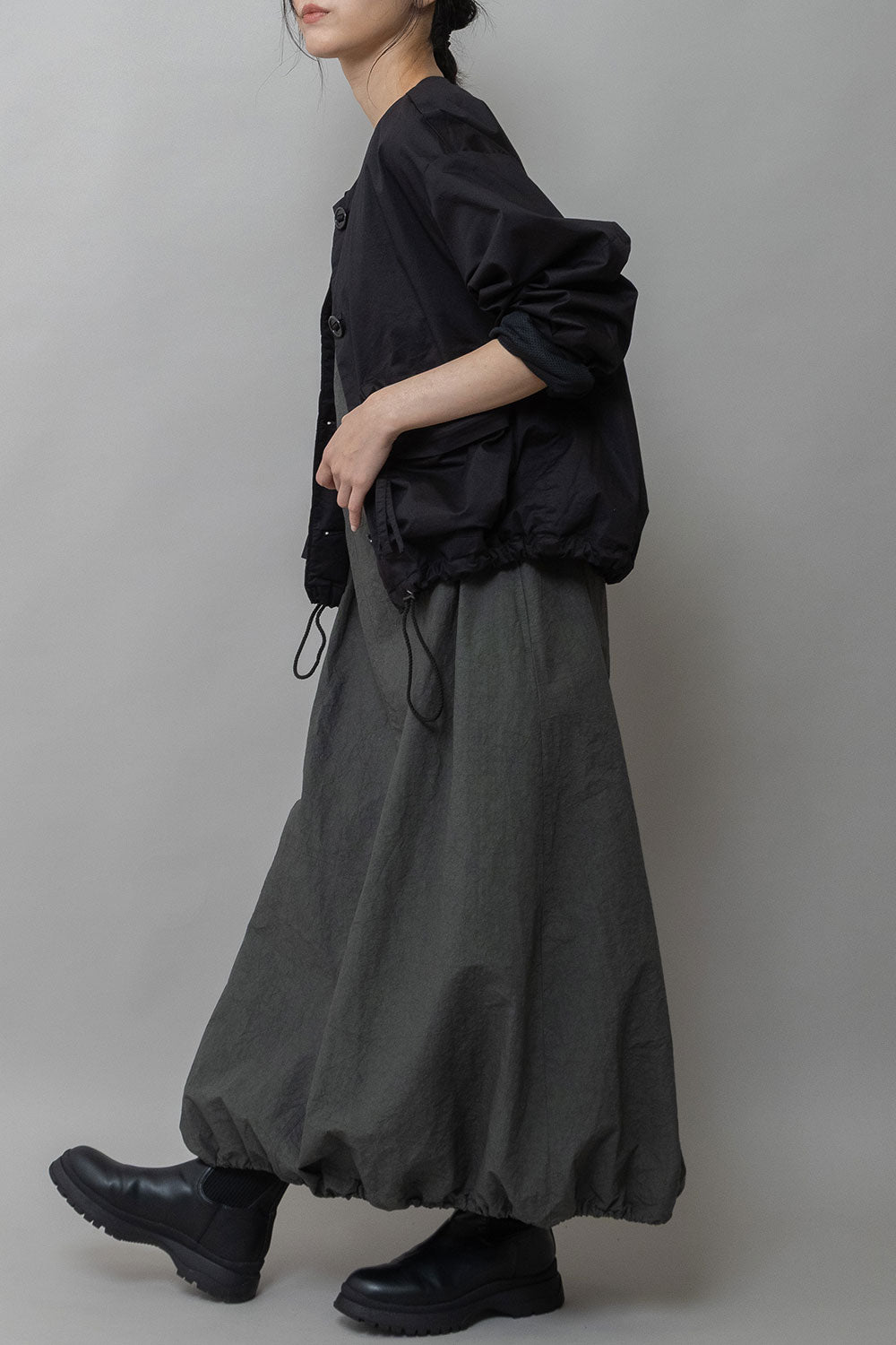 Munich コットンリネンドローストリングワンピース【MN261N28】