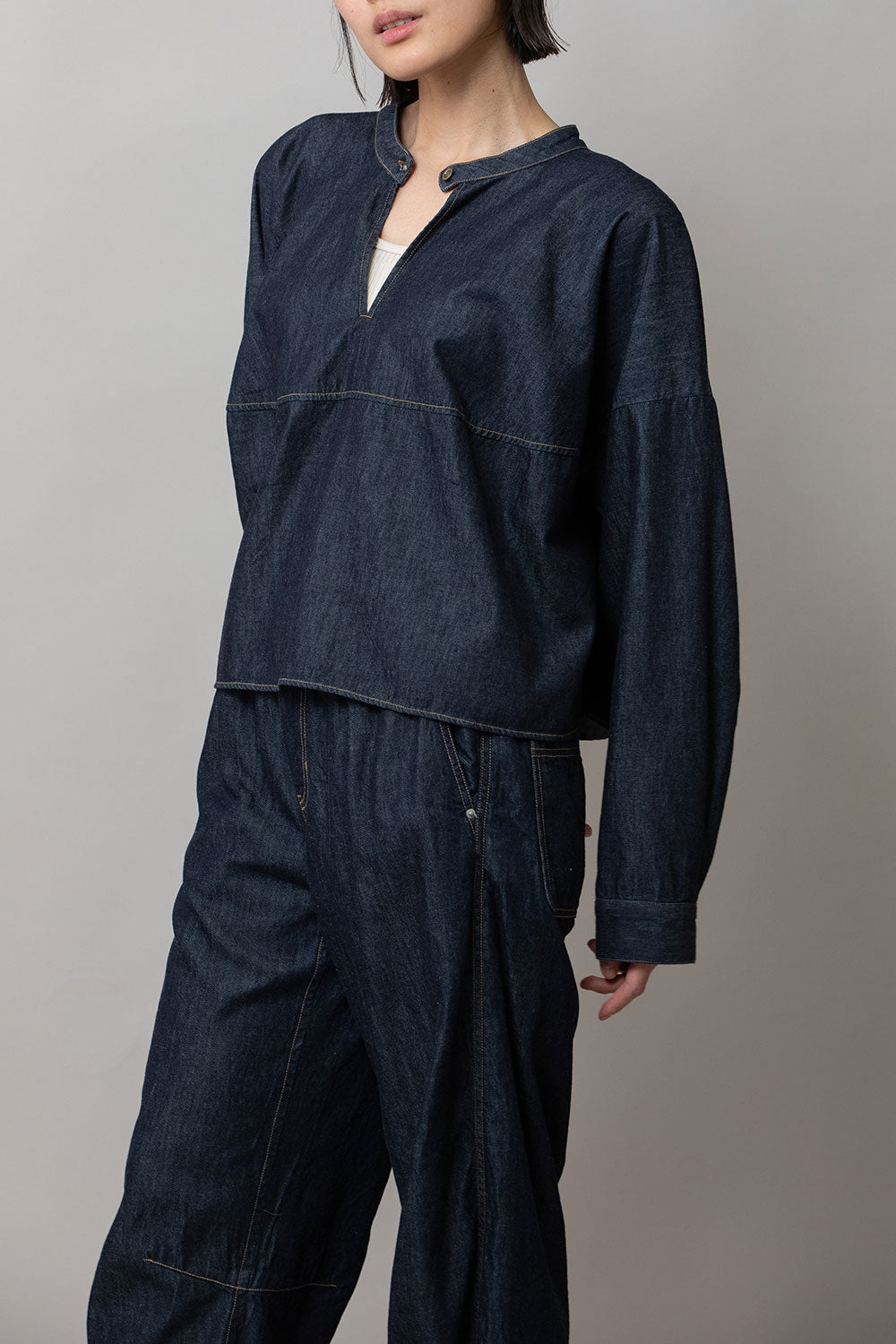 Munich 6ozスラブデニム２wayクロップドシャツ【MN261T14】