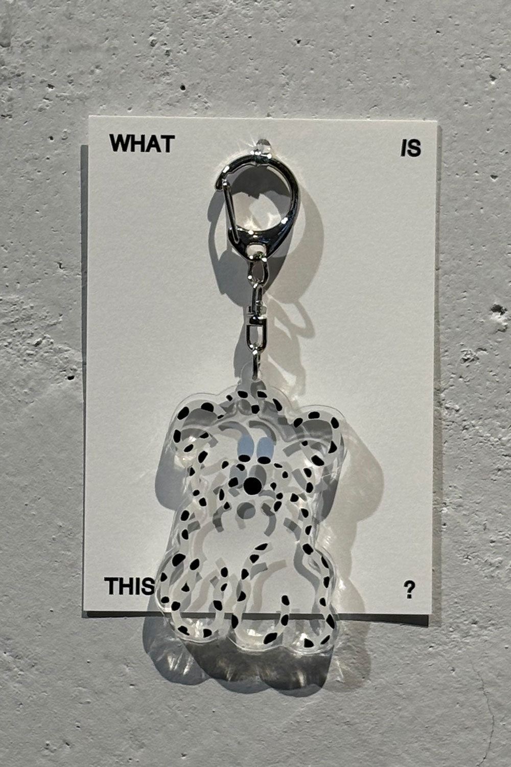 <WIT>initial keychain
