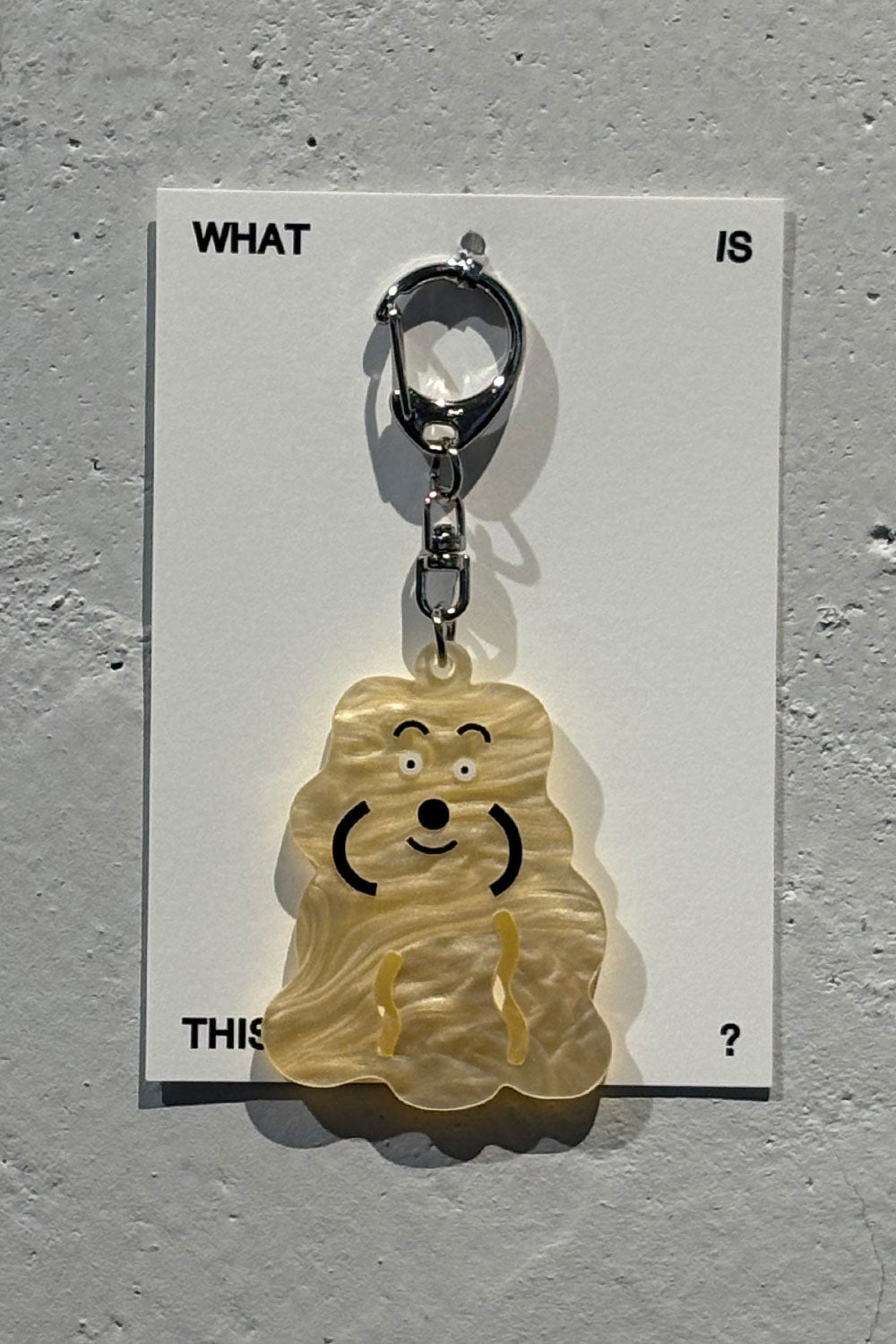 <WIT>initial keychain
