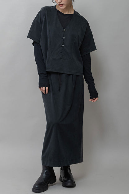 Munich サテンジャージーＶネックトップス【MN261U12】