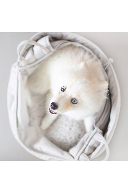 Lambwolf Collective OLLA PETITE PET CARRYCOT