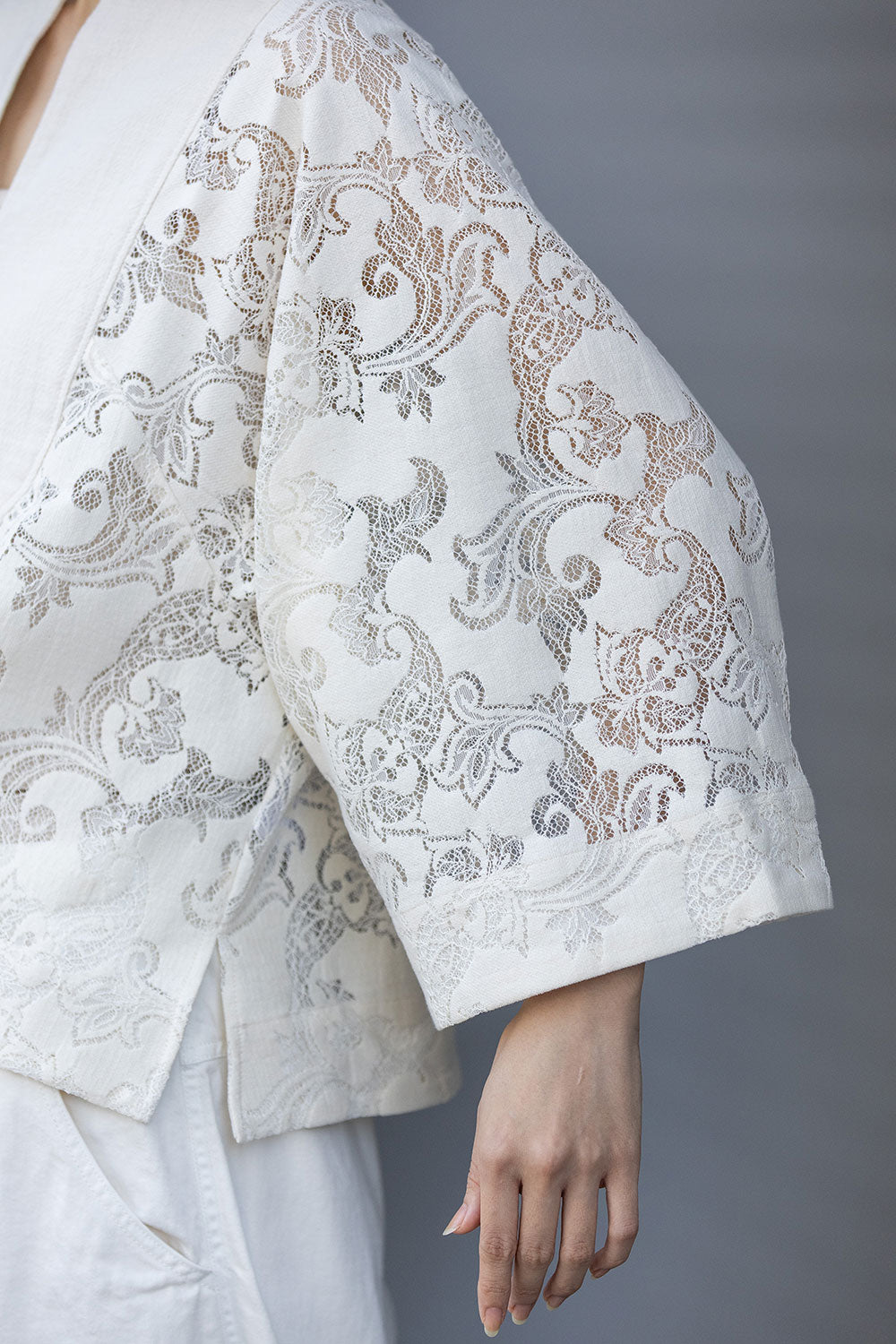 Munich コットンポリエステルレースドッキングブラウス【MN261T29】