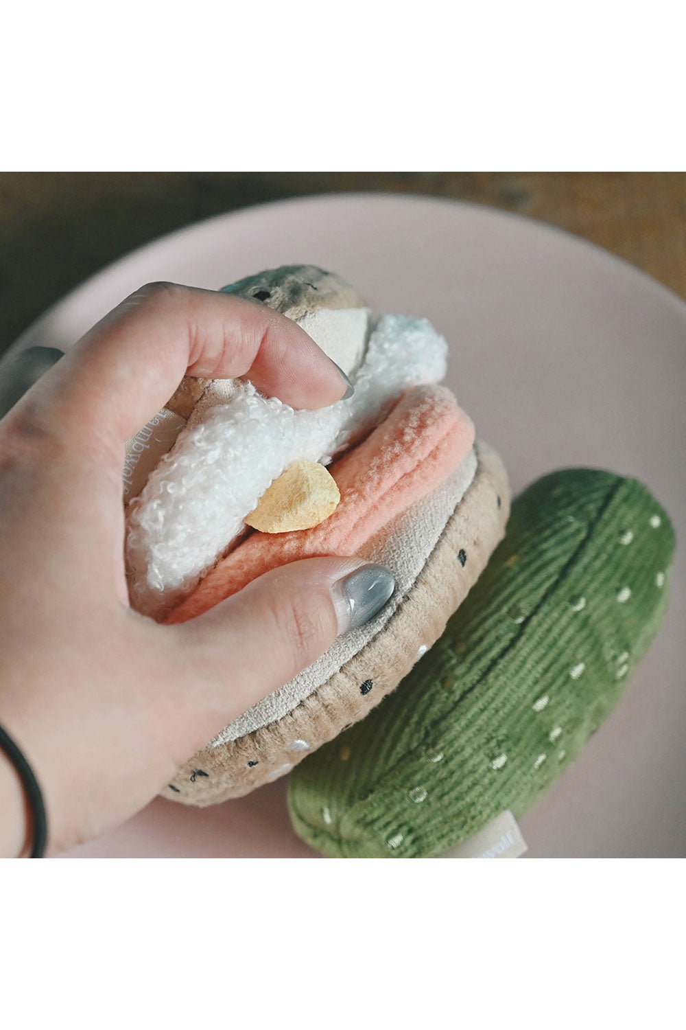 Lambwolf Collective BAGEL＋PICKLE