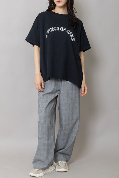 Munich ”A PIECE OF CAKE”ロゴプリントTシャツ【MN261U33】