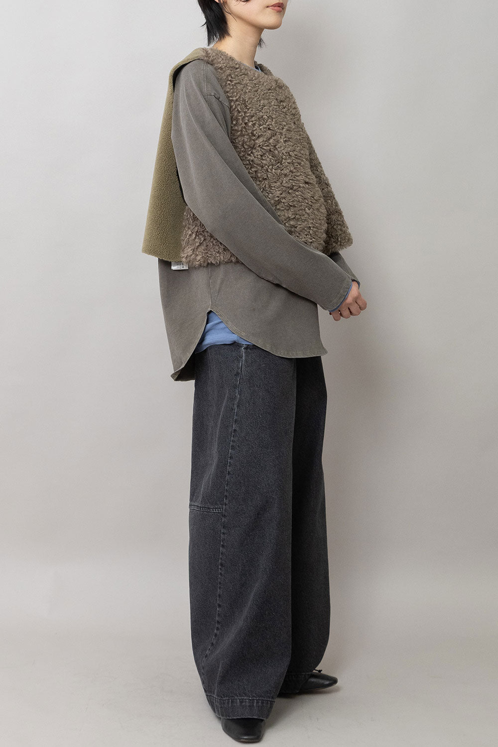 Munich カーリーフェイクファー×シープボアリバーシブルジレ【MN252B54】