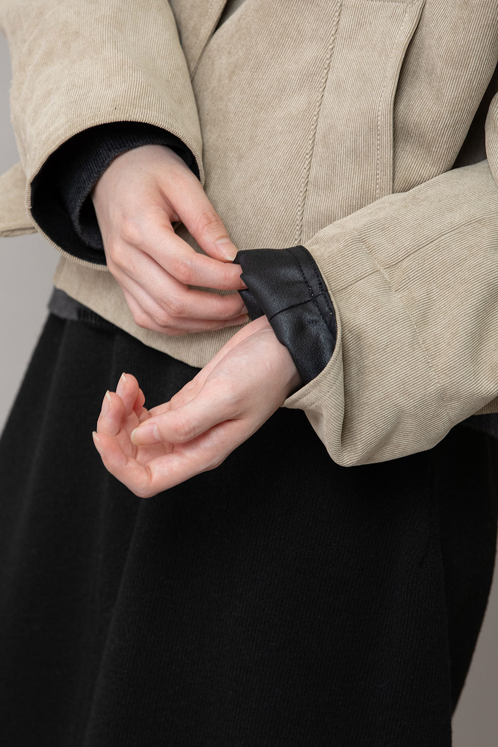 Munich ナノコーデュロイ＆デニム×Octaショートカバーオール【MN252B66】