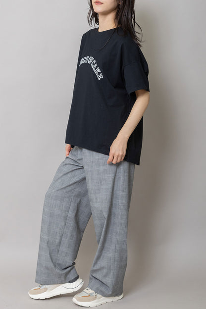 Munich ”A PIECE OF CAKE”ロゴプリントTシャツ【MN261U33】