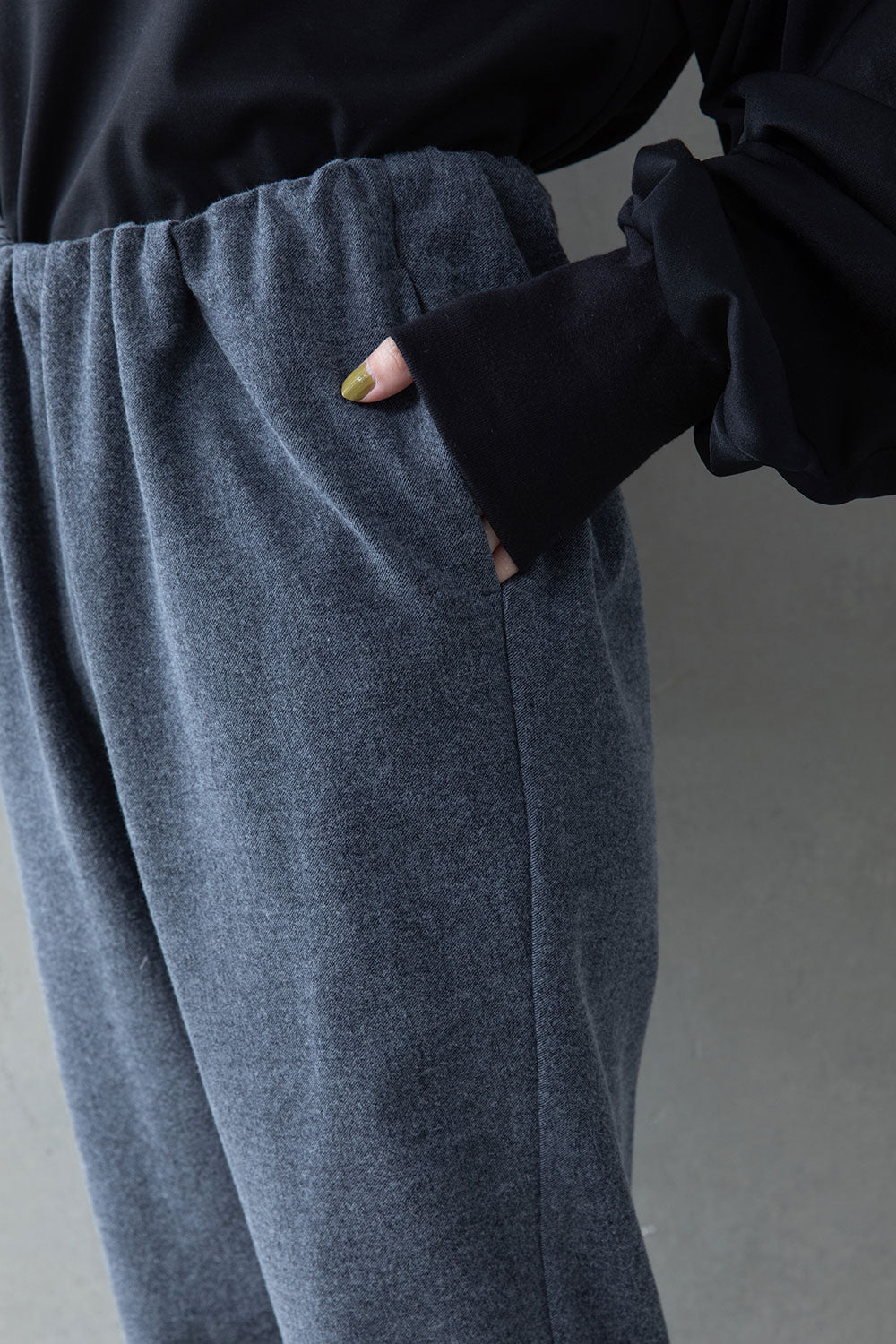 MARECHAL TERRE ウォームテーパードパンツ【ZMT225PT529A】