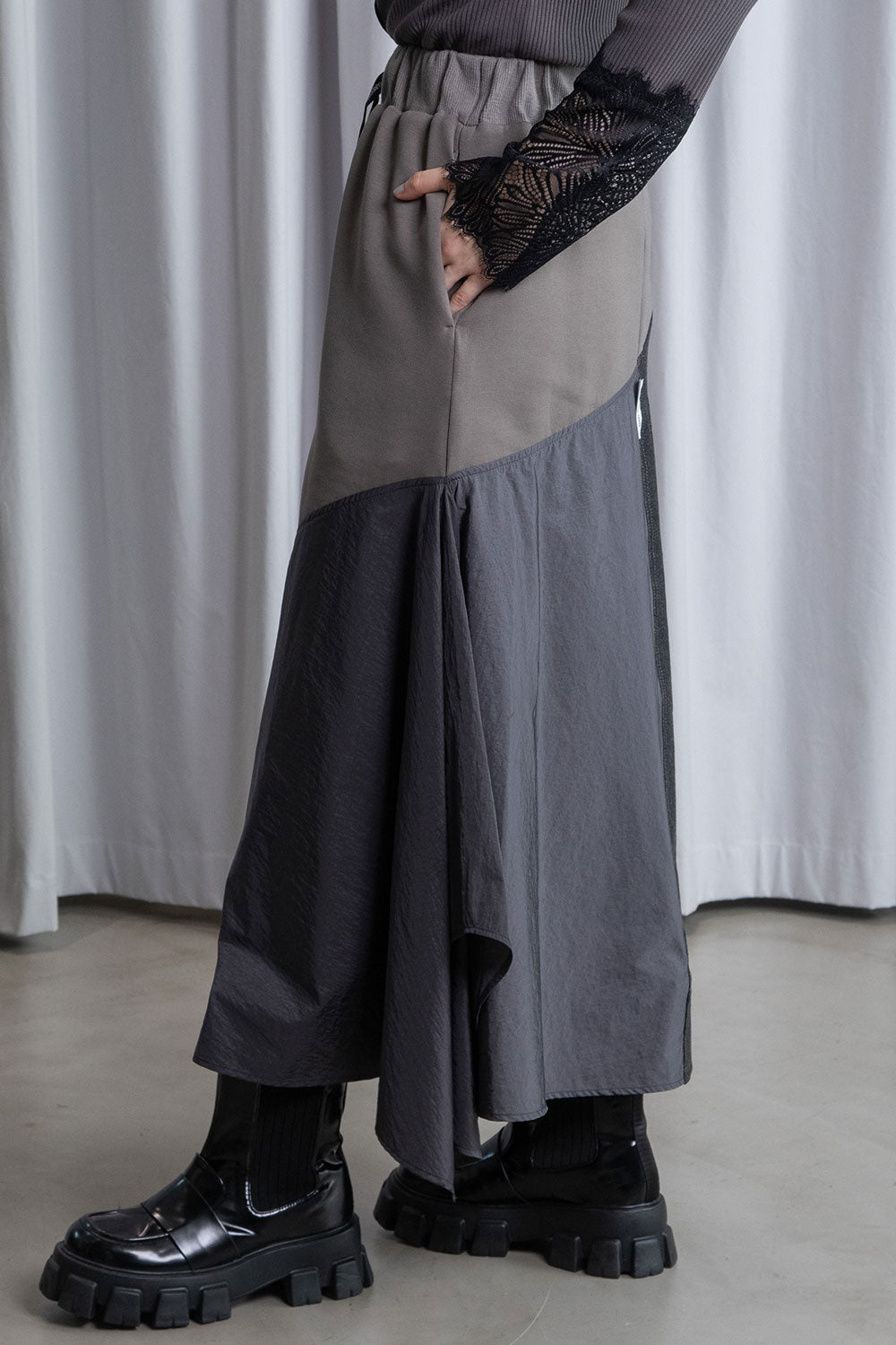 MARECHAL TERRE ドッキングデザインスカート【ZMT261SK752】