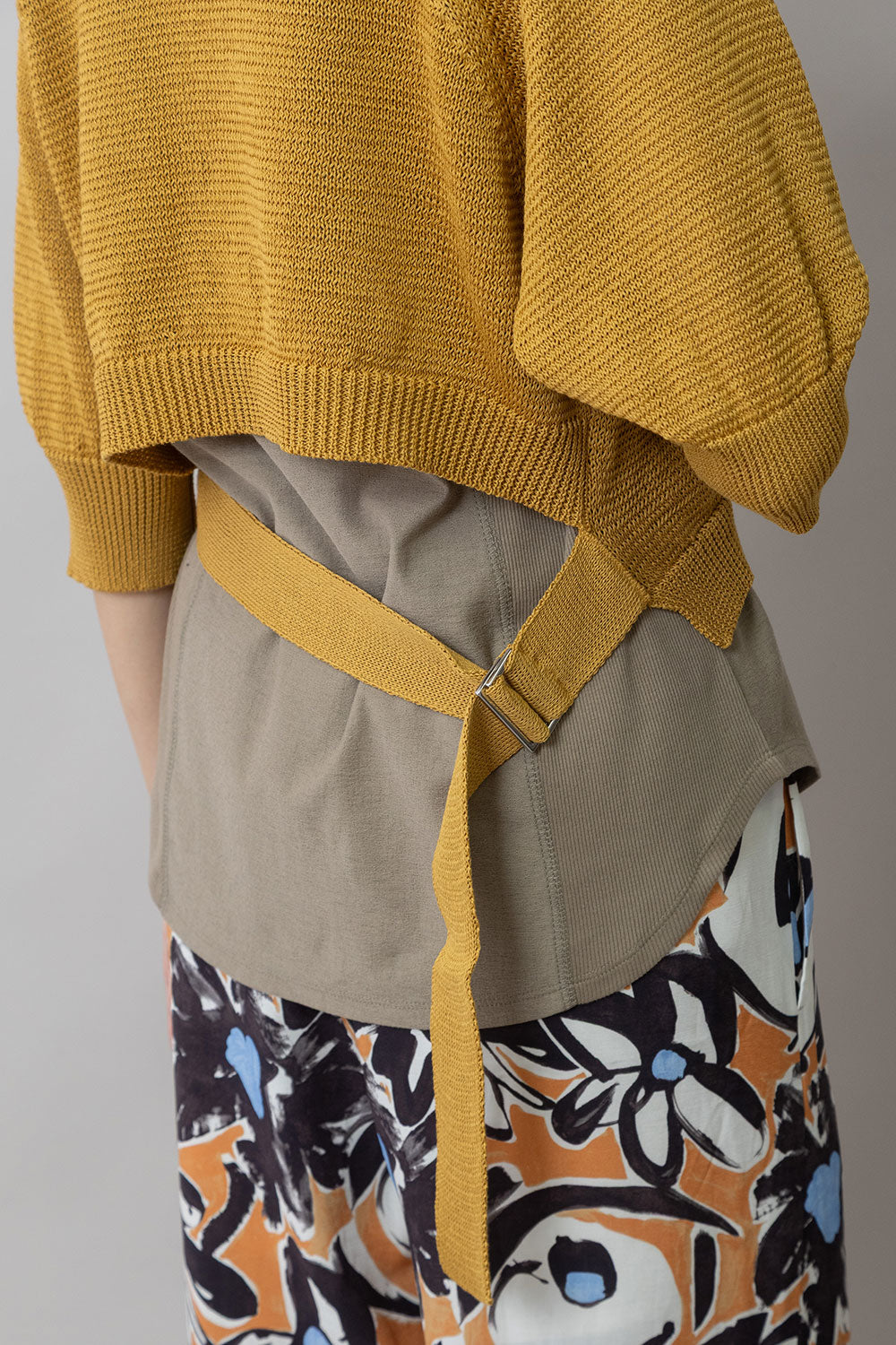 Munich コットンニットバックベルトディテールプルオーバー【MN261K16】