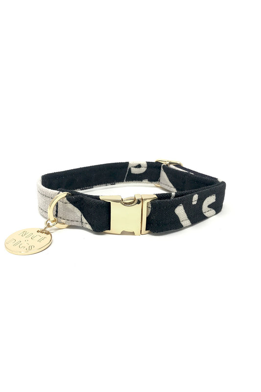 NICE DIGS SCRAP THAT PRINTED DOG COLLAR