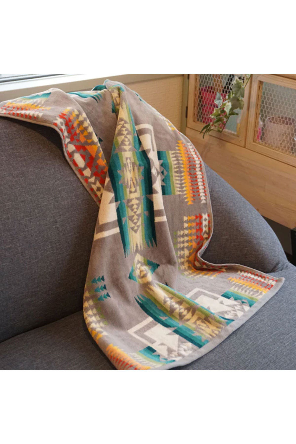 PENDLETON ICONIC JACQUARD HAND TOWEL