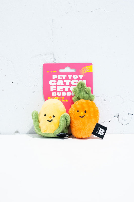 BITE ME 野菜畑ボールおもちゃ(2個セット)-トウモロコシ＆ニンジン